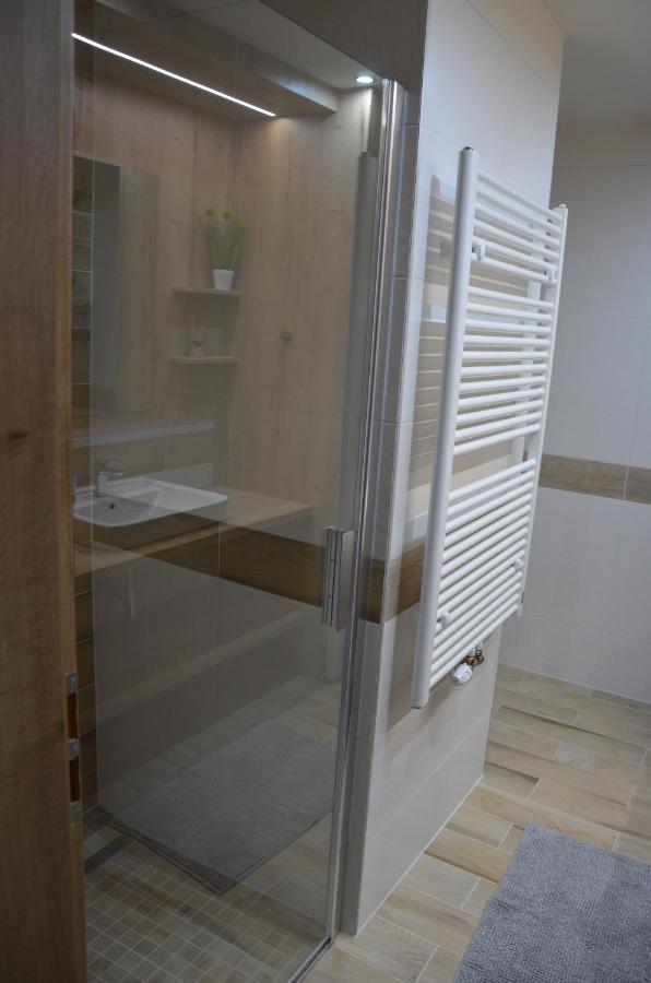 Visit Sauna Klinovec Loucna pod Klinovcem Ngoại thất bức ảnh